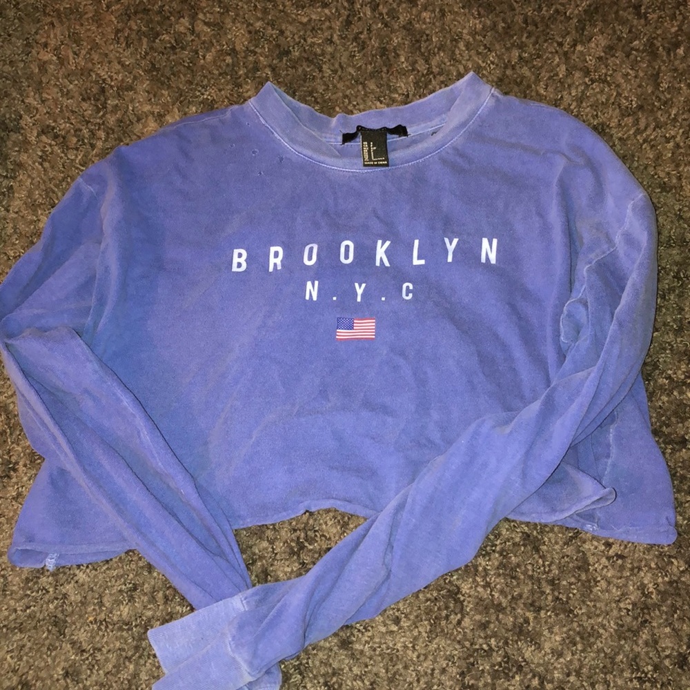 Graphic croptop
